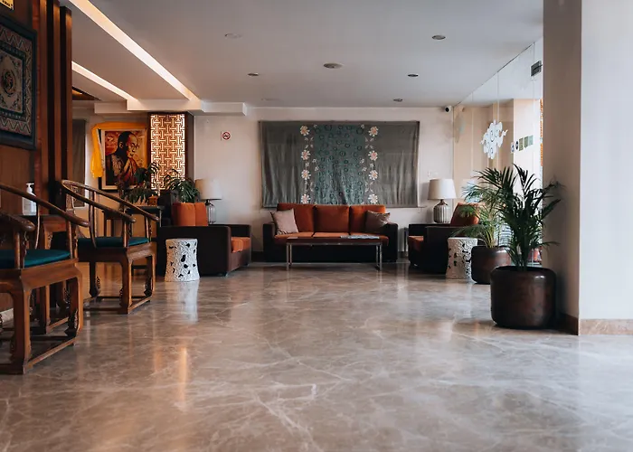 Shambala Hotel 4*